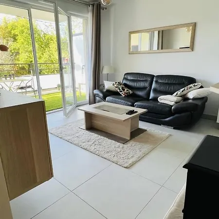 Calme Apartment *